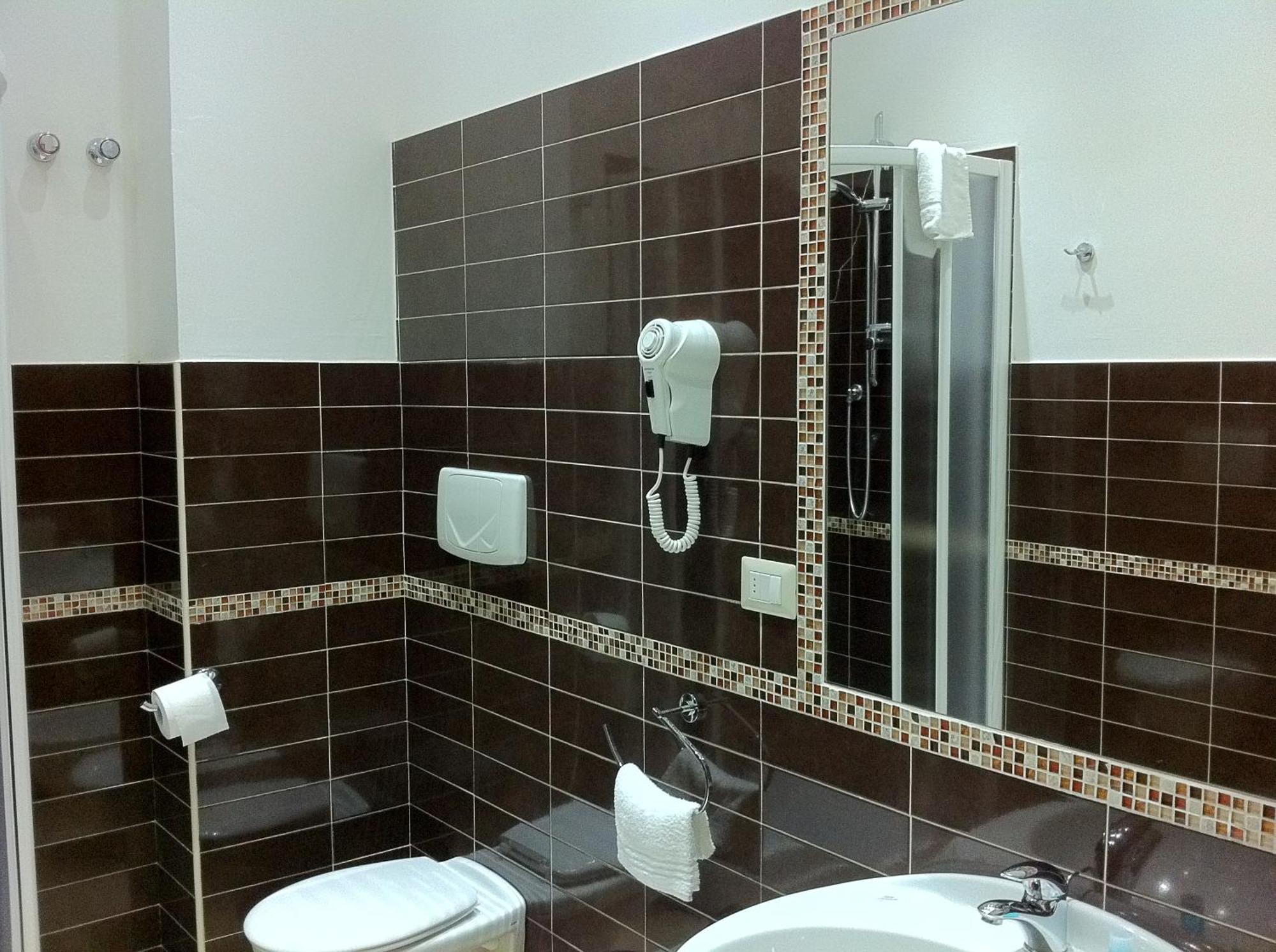 Hotel Europa Foggia Buitenkant foto