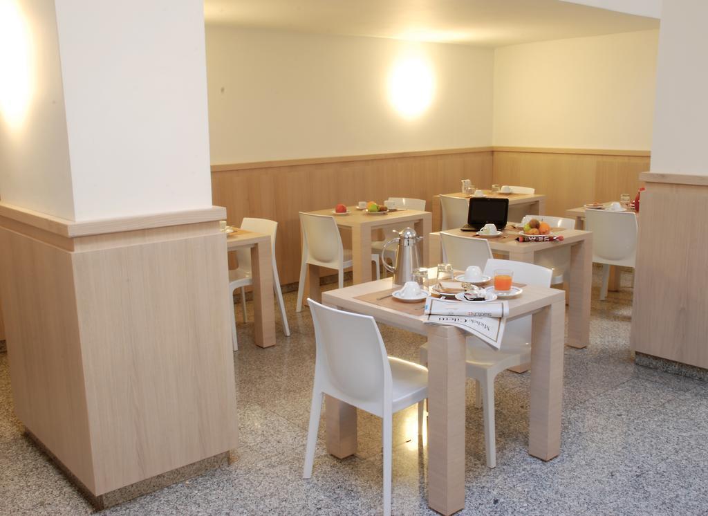 Hotel Europa Foggia Buitenkant foto
