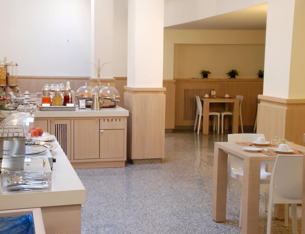 Hotel Europa Foggia Buitenkant foto