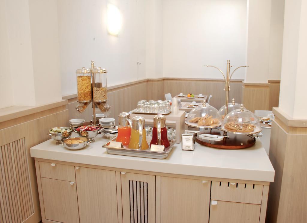 Hotel Europa Foggia Buitenkant foto